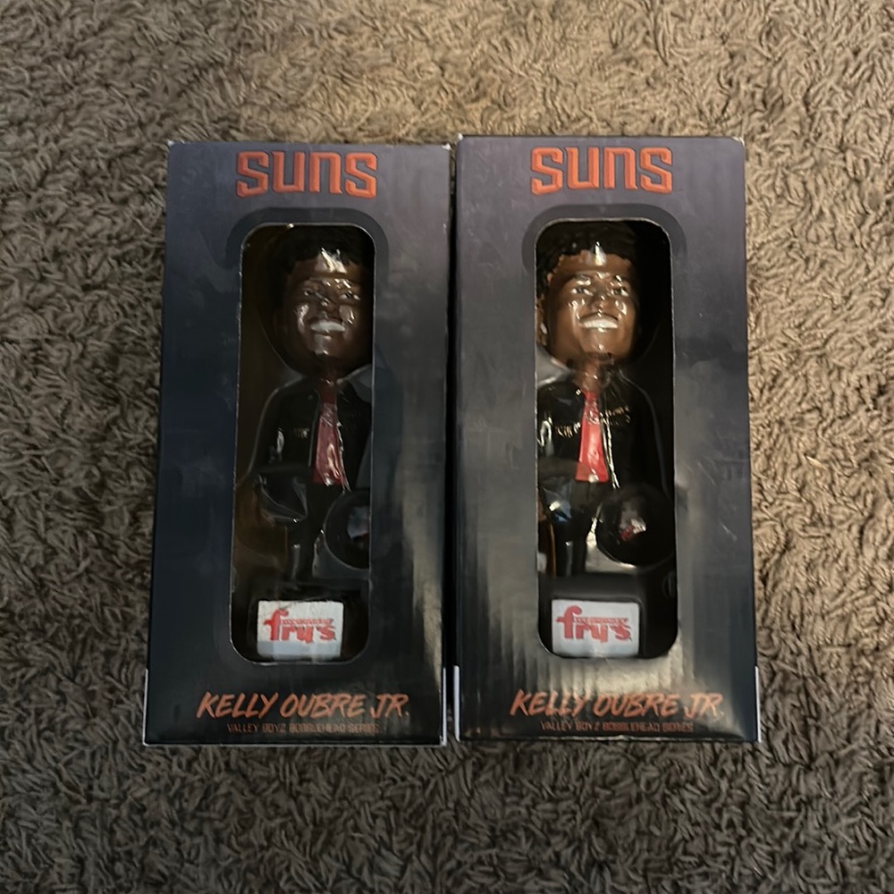 Two Kelly Oubre Jr. Suns Bobble Heads given during his career high performance!